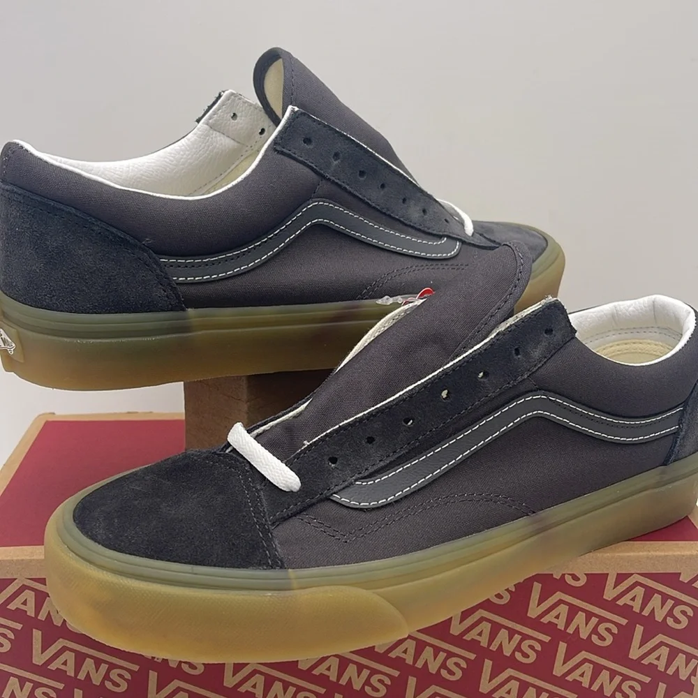 Vans Men’s Style 36 Gum Asphalt
VN0A54F6107 Sneakers - Picture 10 of 16